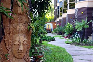 Interior - Villa San Pee Seua (Chiang Mai)