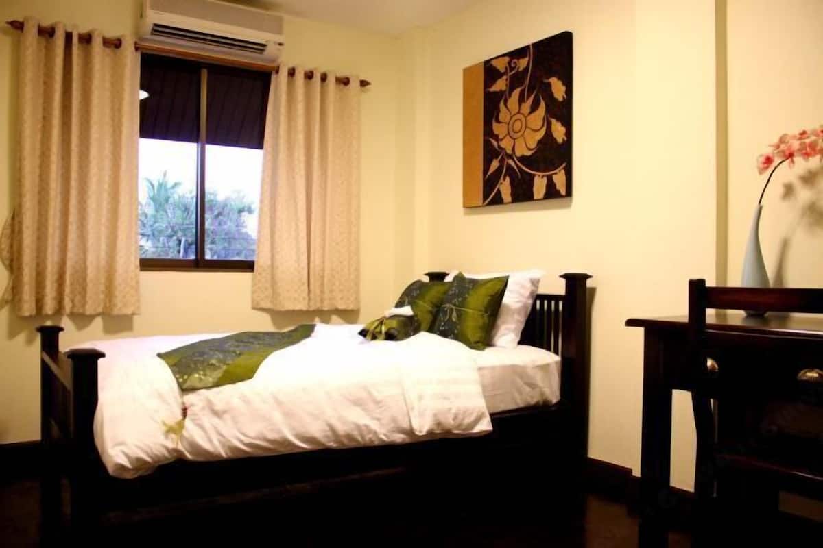 In-room safe, free cots/infant beds, rollaway beds, free WiFi