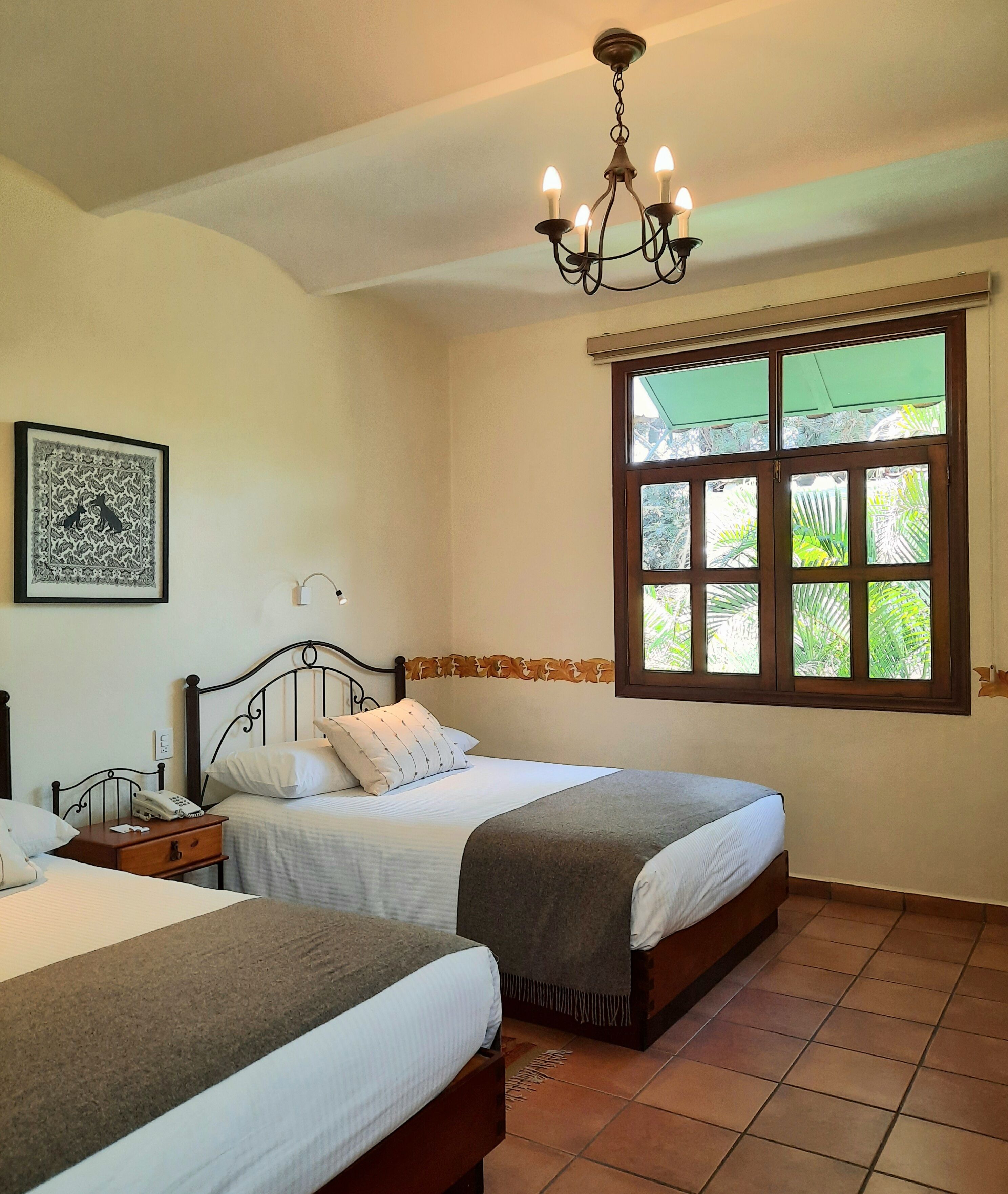 Ropa de cama de alta calidad y cortinas blackout 