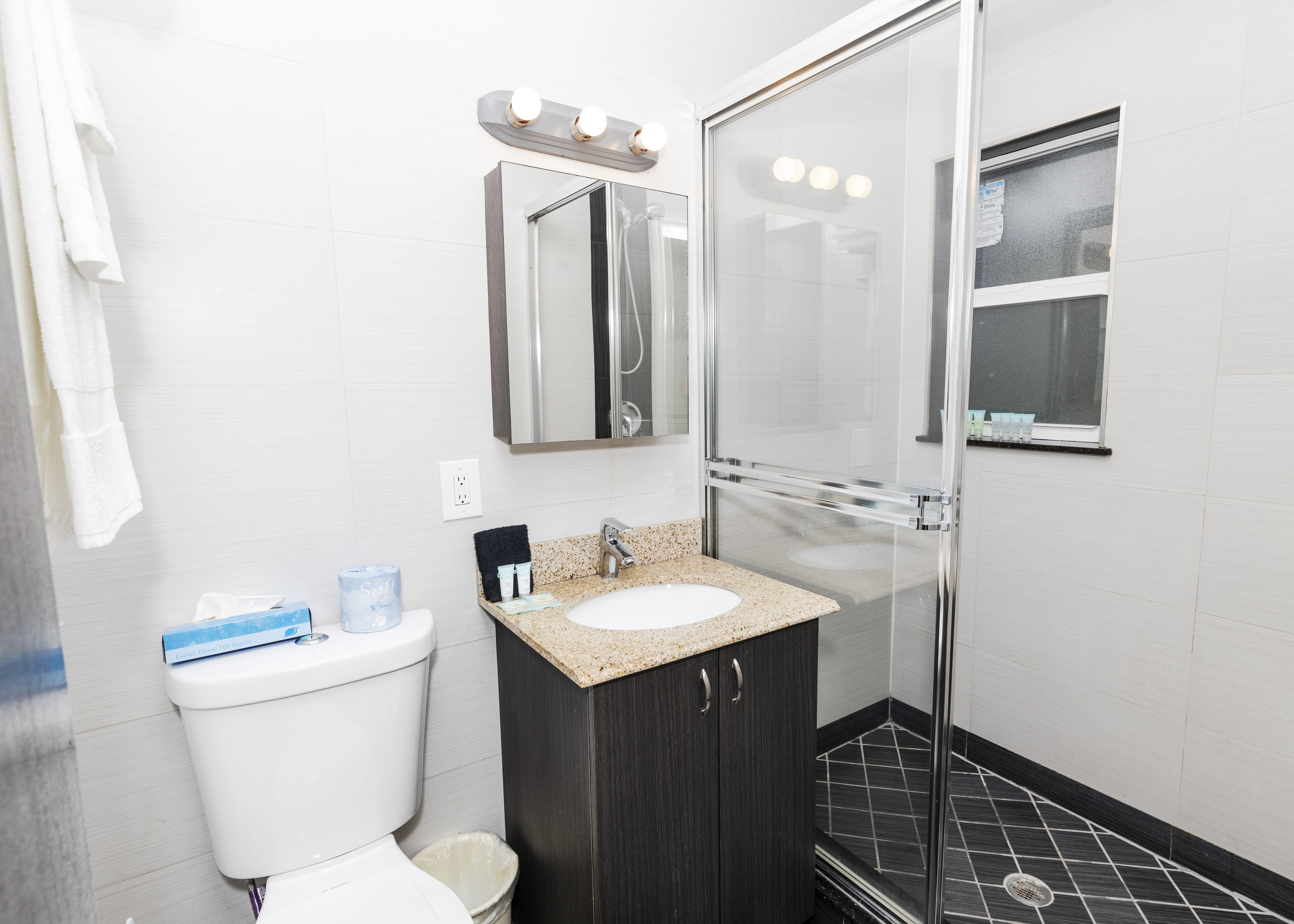 double studio: 2 double beds  | bathroom shower