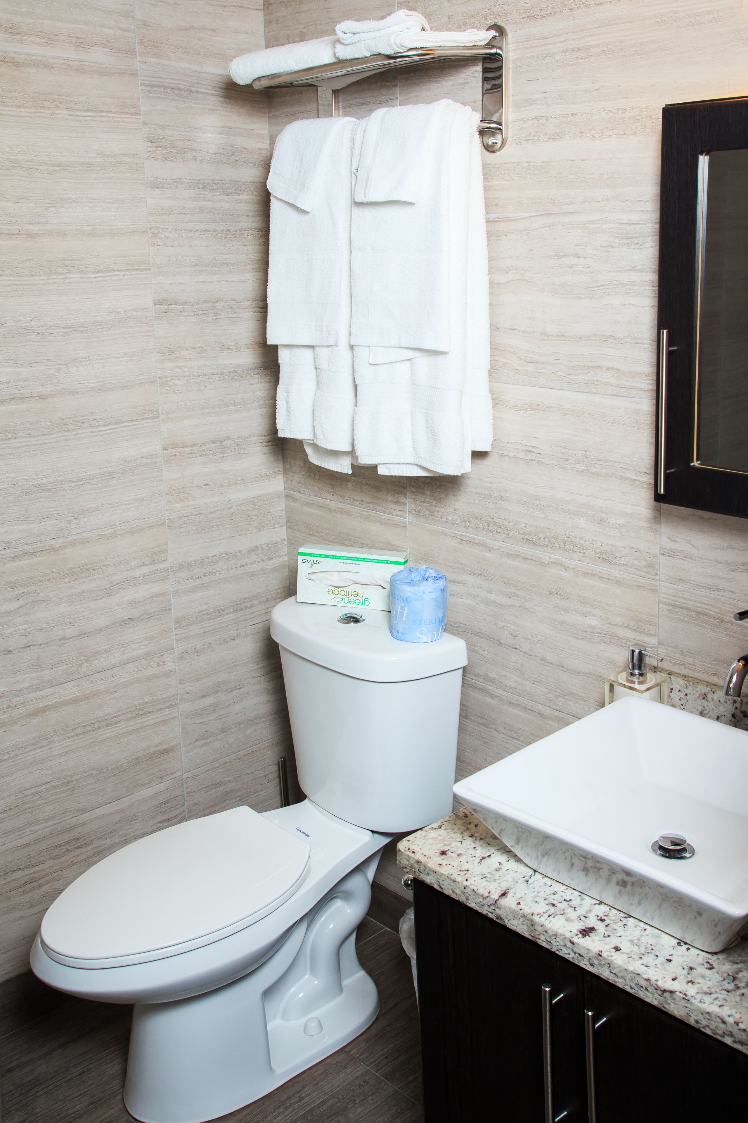junior suite | bathroom | shower, towels