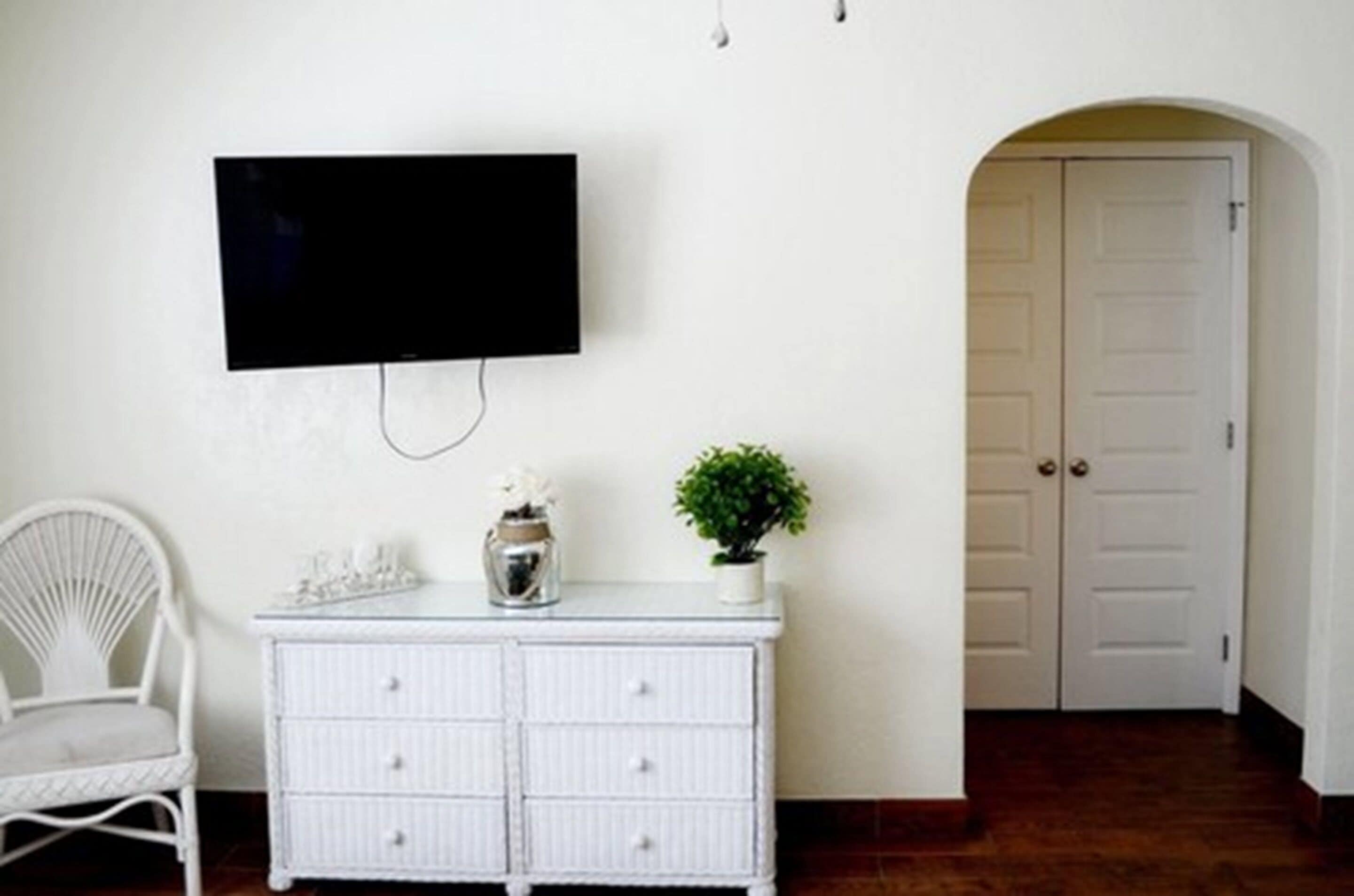 Studio Suite Deluks, 2 Tempat Tidur Queen, dapur | Area keluarga | TV layar datar