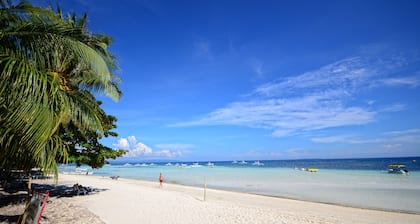 Dumaluan Beach Resort
