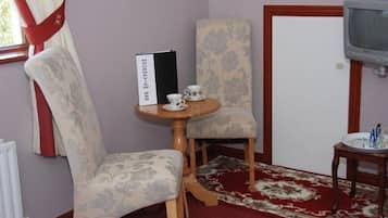 Select Comfort beds, blackout curtains, iron/ironing board, free WiFi