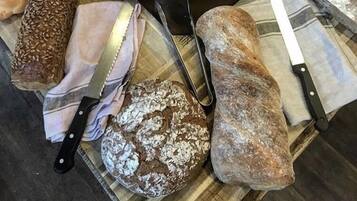 Café da manhã com buffet grátis