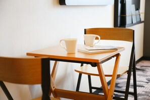 In-room safe, iron/ironing board, free WiFi, bed sheets