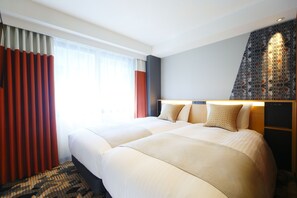 客房内保险箱、熨斗/熨板、免费 WiFi、床单