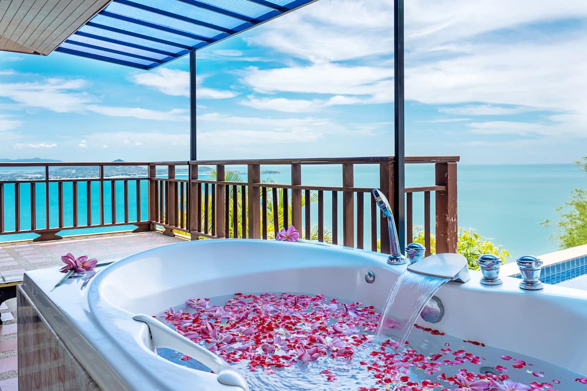 1 Bedroom Grand Pool Villa | Premium bedding, minibar, in-room safe, desk