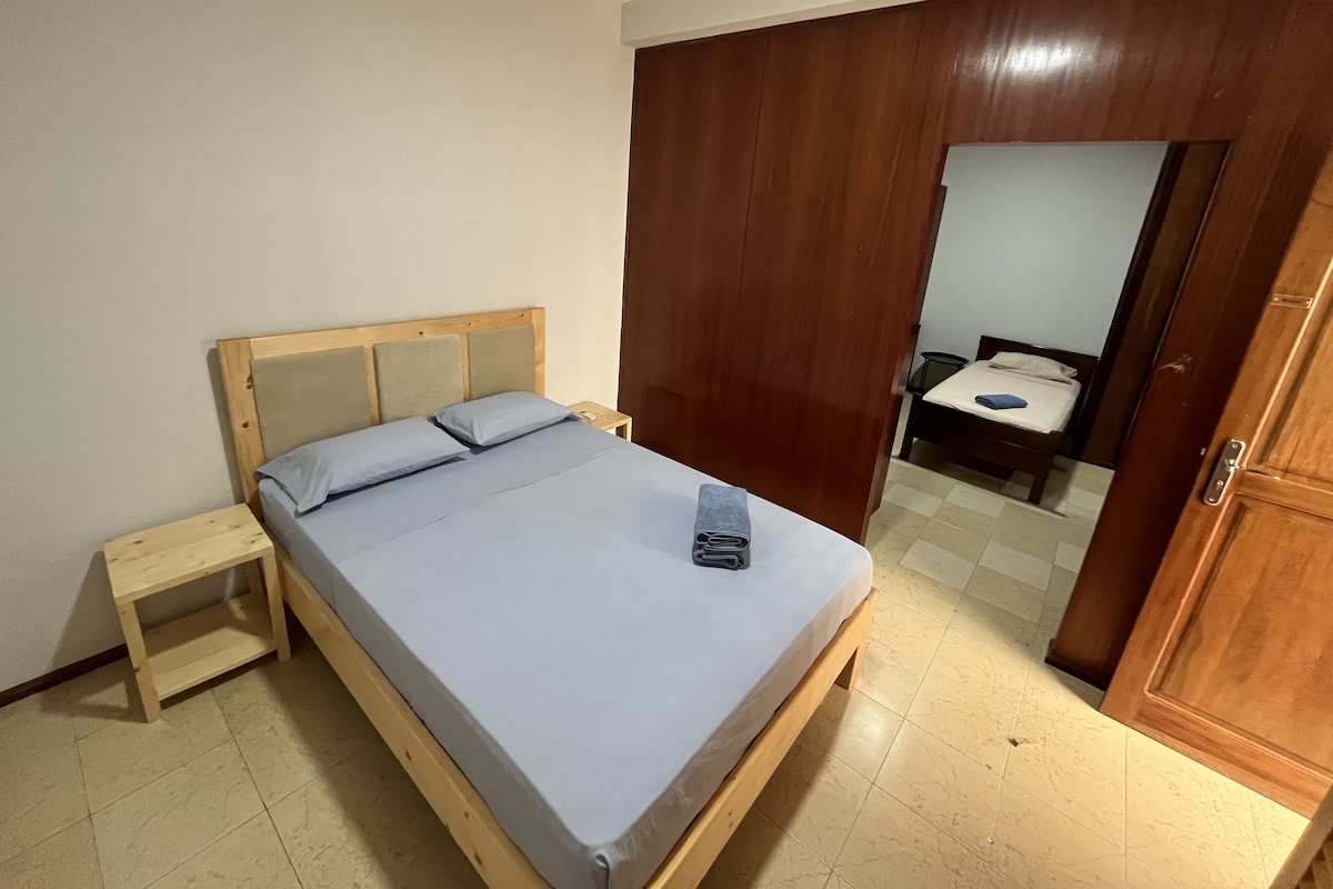 Wifi gratis y ropa de cama 
