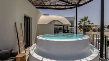 Private Pool Suite | Private pool