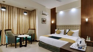 Executive Room | Room amenity - The Pamposh New Delhi (New Delhi)