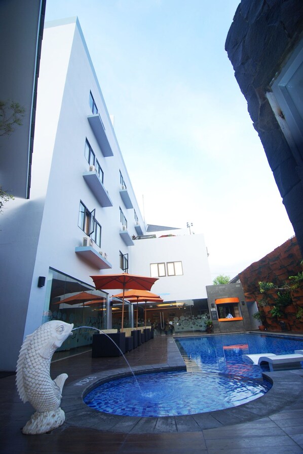 Outdoor pool