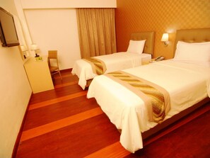 Room - Hotel Arjuna (Yogyakarta)