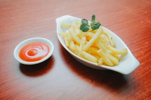 Food and drink - New Hotel Lilik (Yogyakarta)
