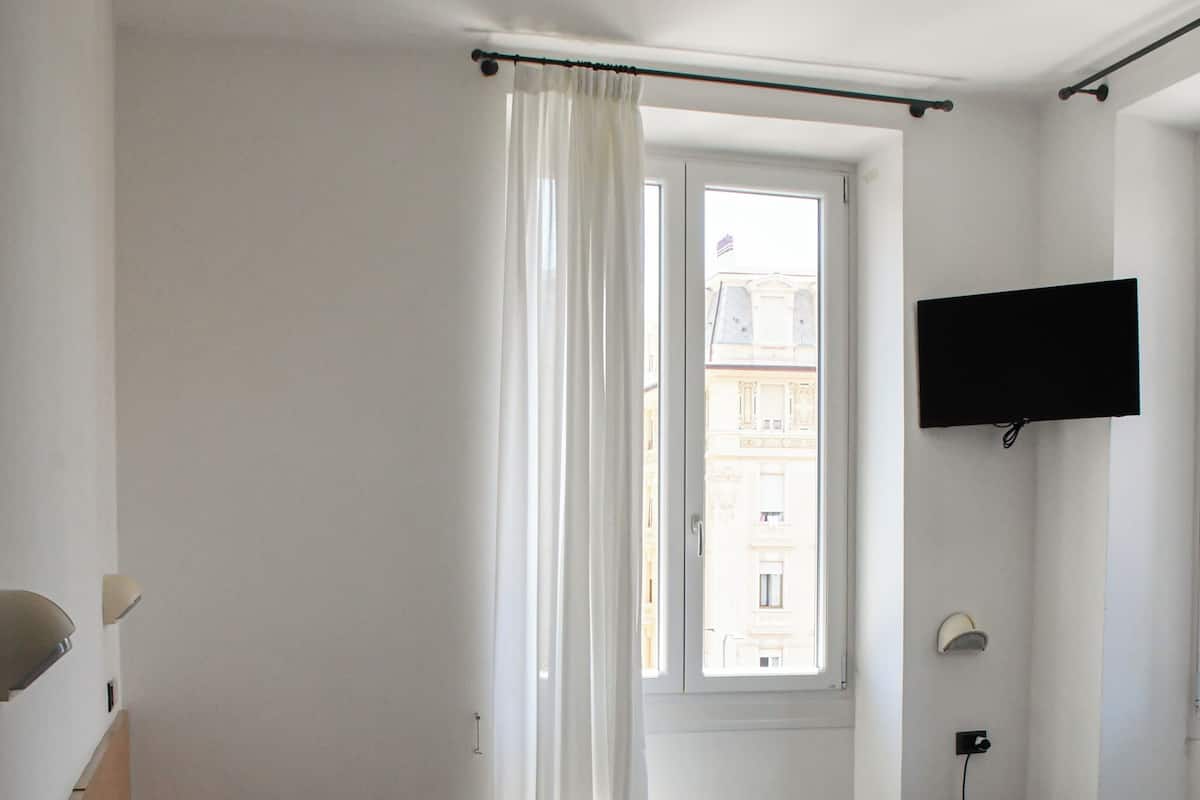 Deluxe Double or Twin Room, 1 Double or 2 Twin Beds | 1 bedroom, desk, free WiFi, bed sheets