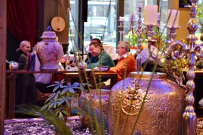 Lunch and dinner served, Vietnamese cuisine - Halong Hotel Berlin (Berlin)