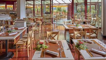 1 bedroom, premium bedding, Select Comfort beds, minibar