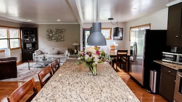 Superior House, Private Bathroom, Park View (The Guest House) | Miscellaneous