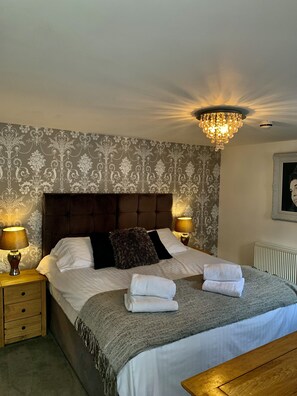Standard Double Room, Ensuite