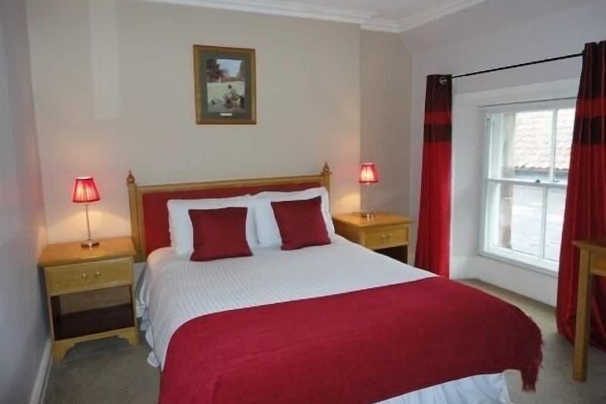 double room, ensuite