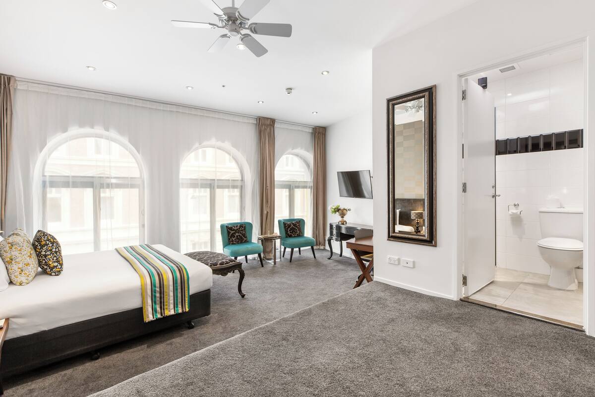 Chambres insonorisées, Wi-Fi gratuit, draps fournis
