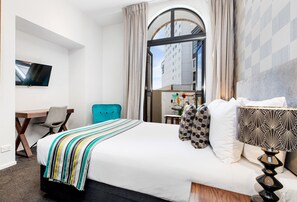 Soundproofing, free WiFi, bed sheets - Hotel 115 Christchurch (Christchurch)
