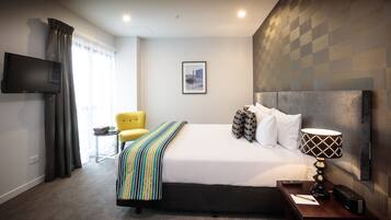 Deluxe King Room | 1 makuuhuone, äänieristys, ilmainen Wi-Fi, vuodevaatteet