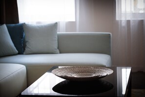 Soundproofing, free WiFi, bed sheets - Hotel 115 Christchurch (Christchurch)