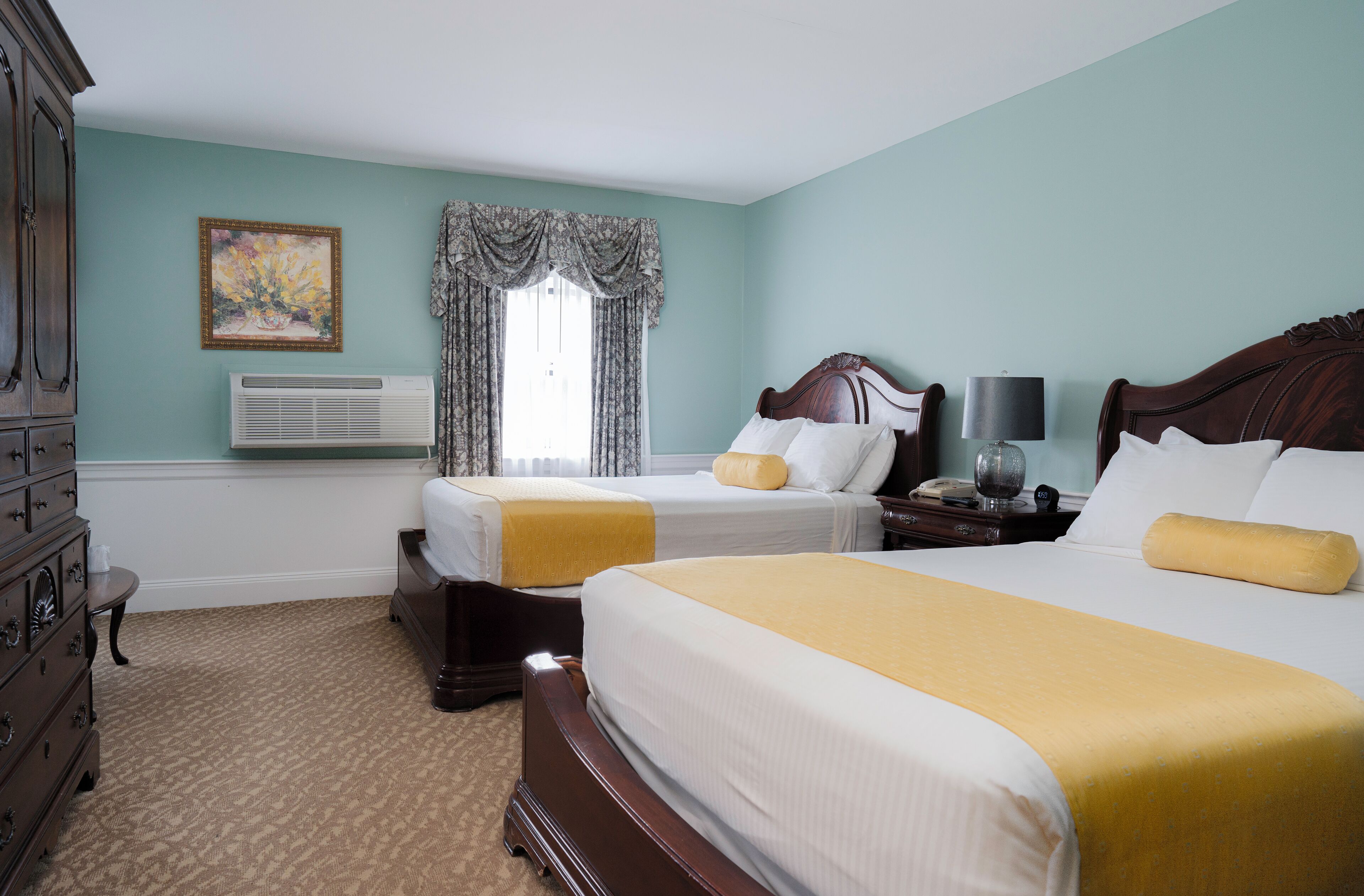 superior double room | individually decorated, individually furnished, desk, iron/ironing board