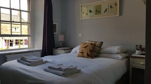 Chambre Double, salle de bains attenante (Cosy)