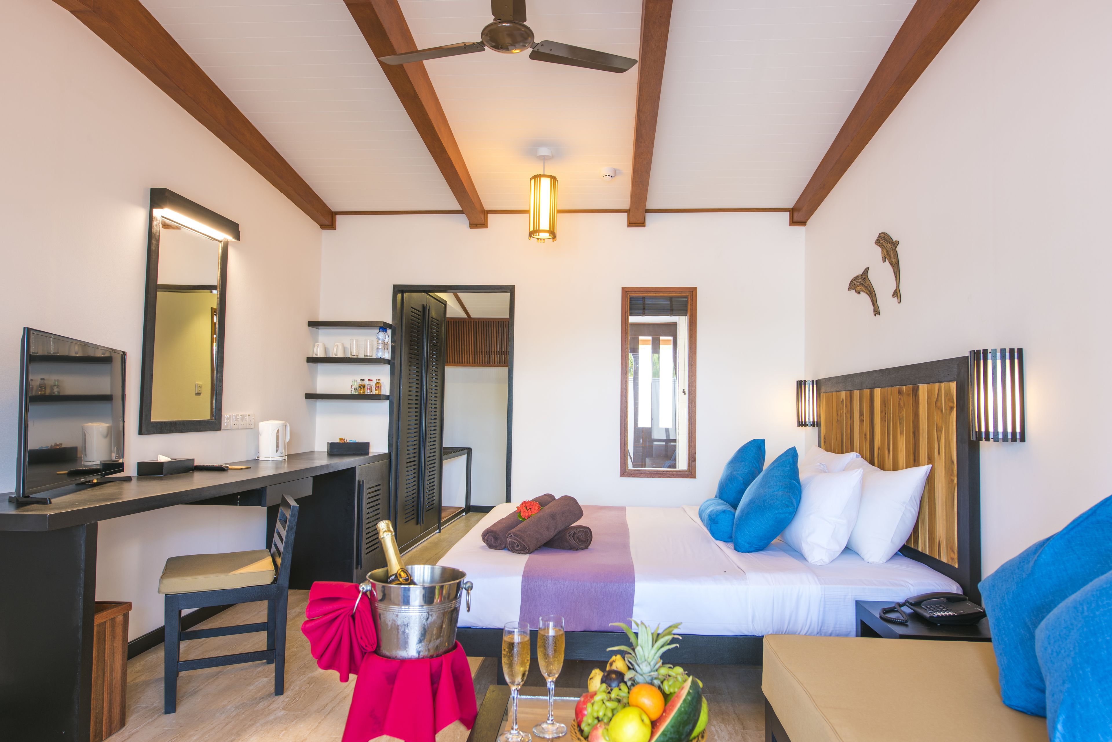 minibar, free cots/infant beds, rollaway beds, bed sheets