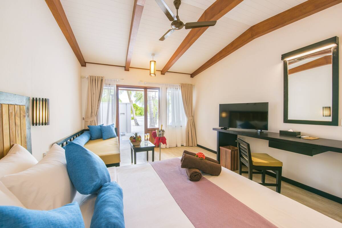 minibar, free cots/infant beds, rollaway beds, bed sheets