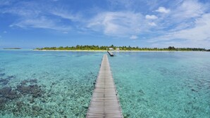 Unclassified image, 3 of 43, button - Fun Island Resort & Spa (Bodufinolhu)