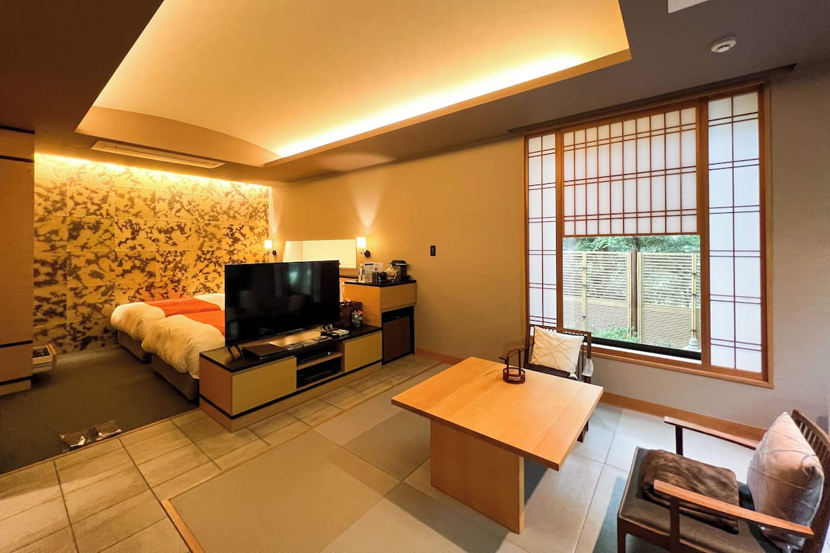Riverview Suite - Keika | Down comforters, individually decorated, individually furnished