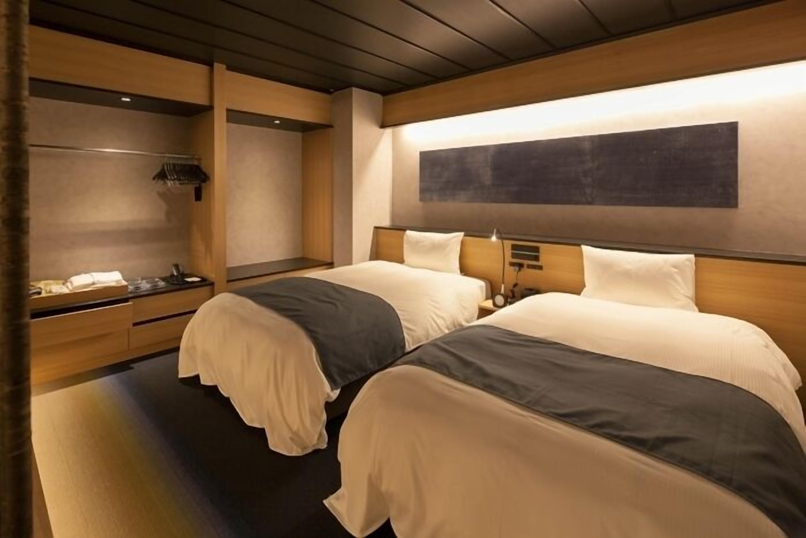 individually decorated, individually furnished, free wifi, bed sheets