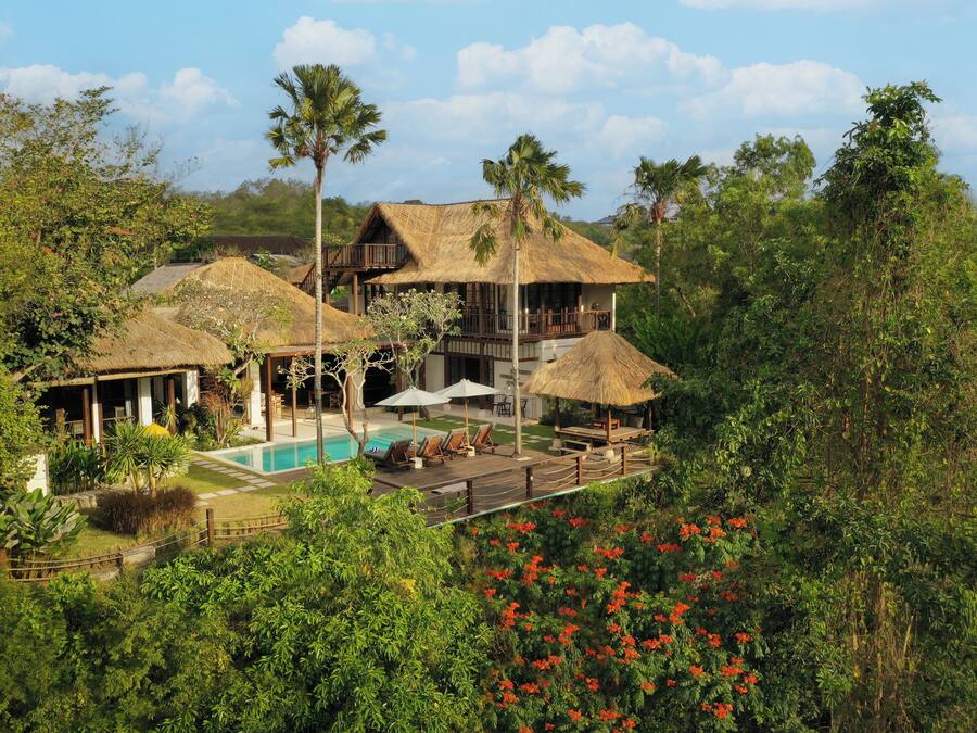 3 Bedroom Cliff View Pool Villa (Grasshopper) | 3 bedrooms, Egyptian cotton sheets, premium bedding, down comforters