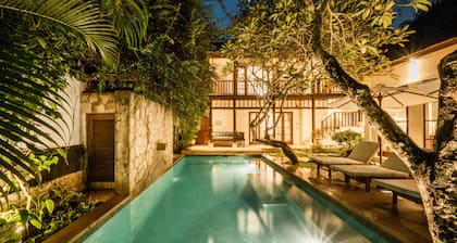 Jimbaran Beach Villas By Nakula