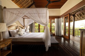 3 Bedroom Cliff View  Pool Villa (Grasshopper) | 3 bedrooms, Egyptian cotton sheets, premium bedding, down comforters