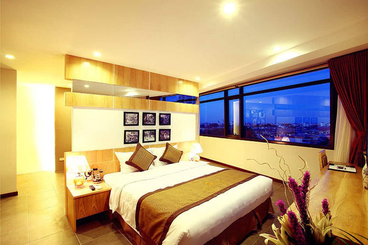 Executive Room, 1 King Bed | View from room