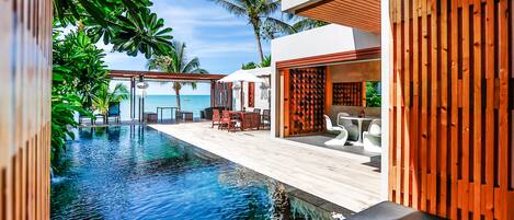 3 Bedroom Pavilion Beach Front Pool Residence | Piscine