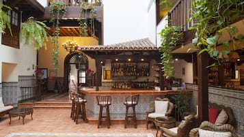 Bar (in der Unterkunft)