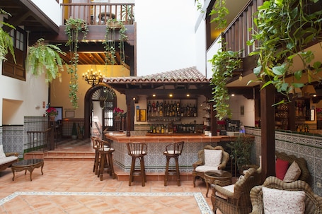 Bar (en la propiedad)