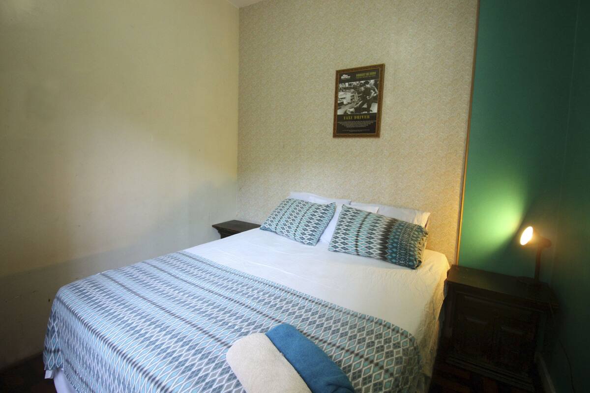 In-room safe, free WiFi