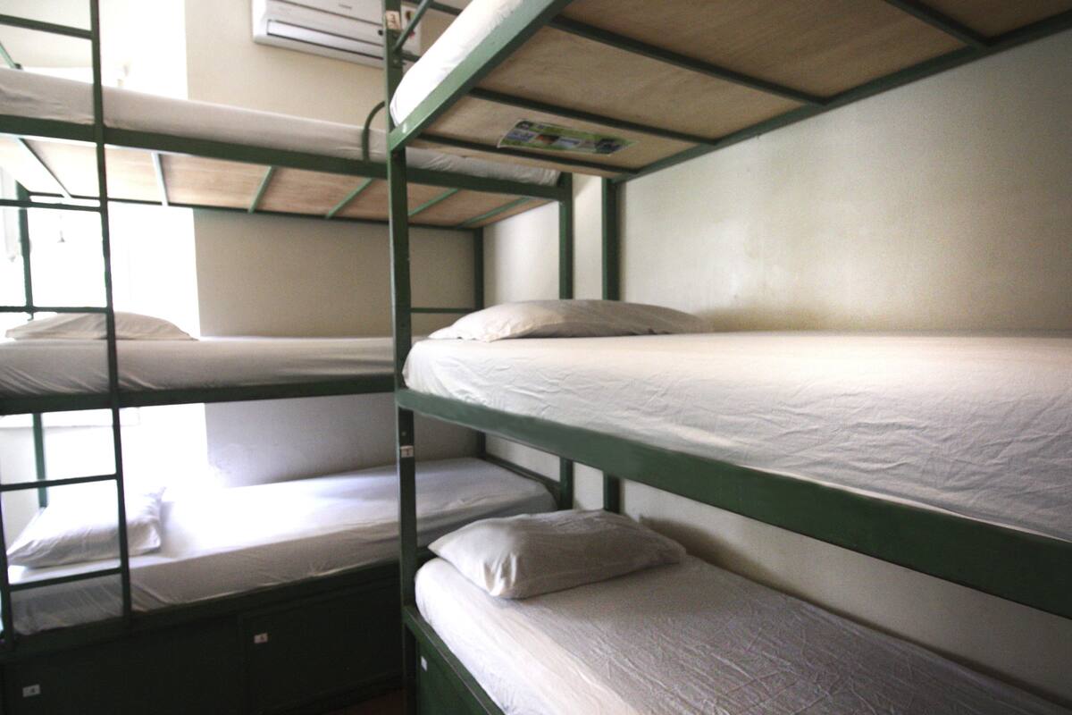 In-room safe, free WiFi