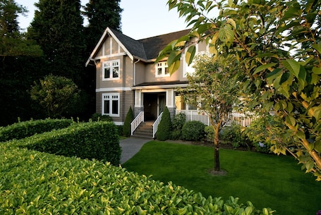 花园. 格兰威尔之家家庭旅馆