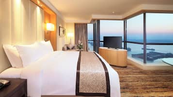 King Premier Deluxe Room with River View
