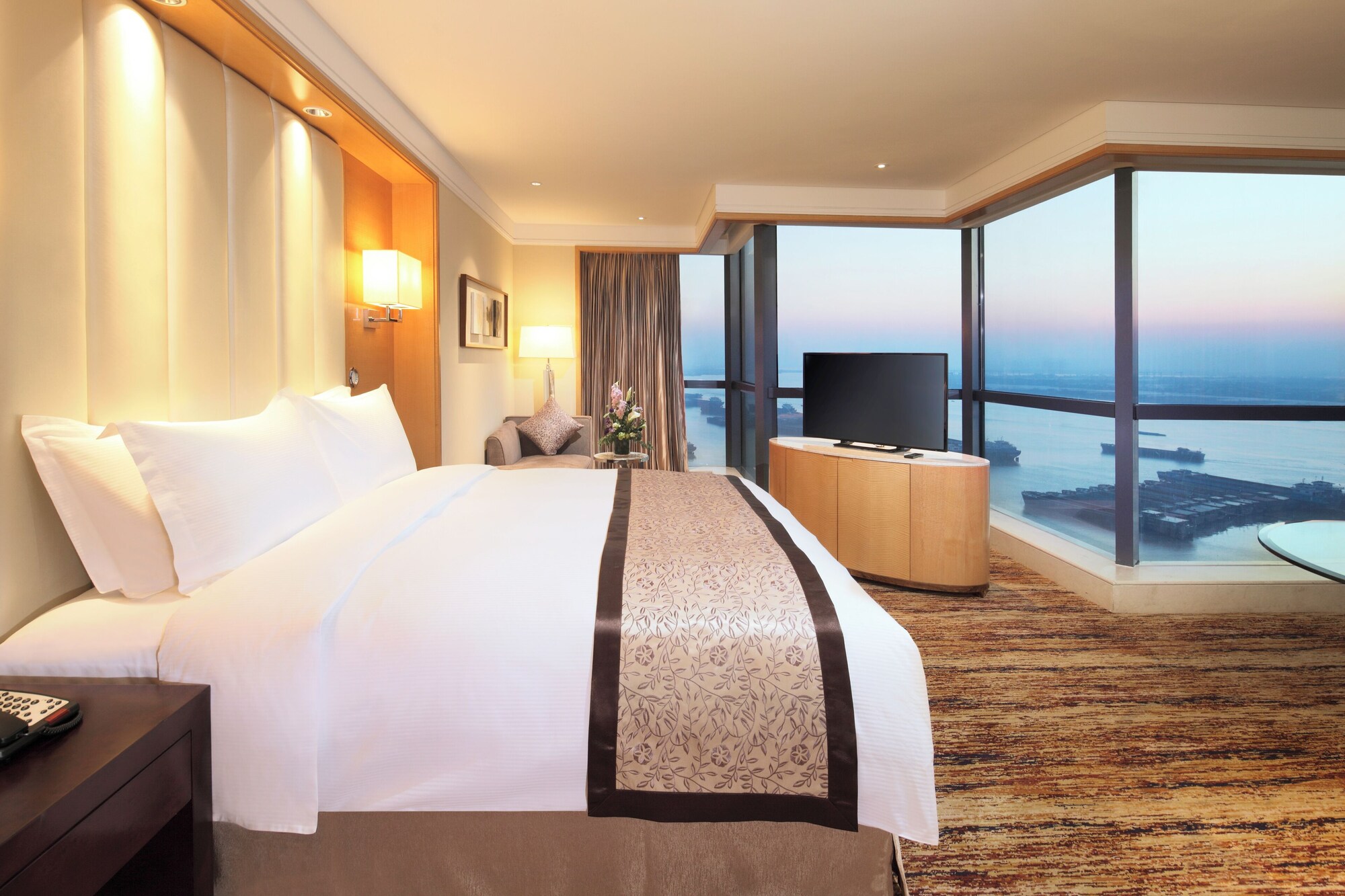 4 Star Hotels