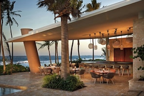 4 Restaurants, Frühstück, Mittagessen, Abendessen, internationale Küche