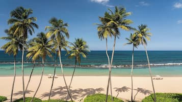 Room, 3 Bedrooms, Non Smoking, Oceanfront (Residence) | Minibar, in-room safe, individually furnished, desk