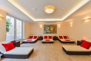 Hot stone massages, 1 treatment room, massages